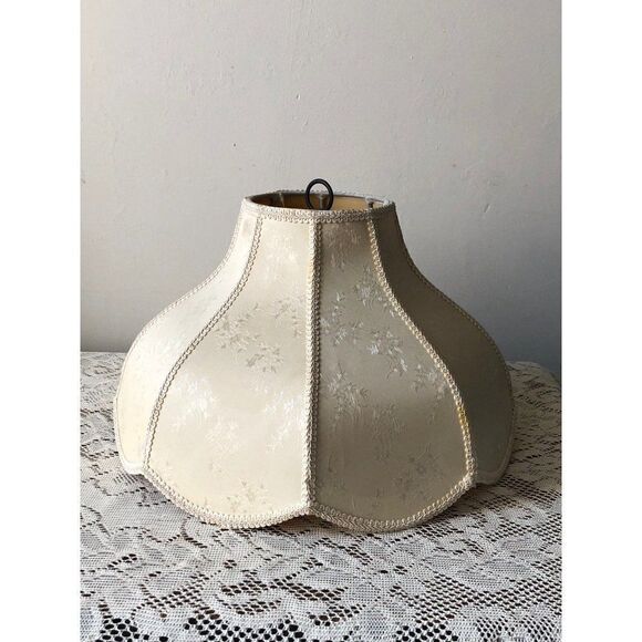 Vintage Lamp Woman's Statue Holding Fruits with Shade 27" - Picture 2 of 8